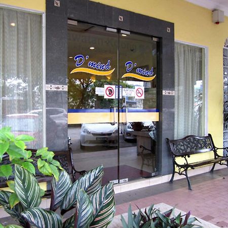Sun Inns Hotel D'Mind סרי קמבאנגן מראה חיצוני תמונה