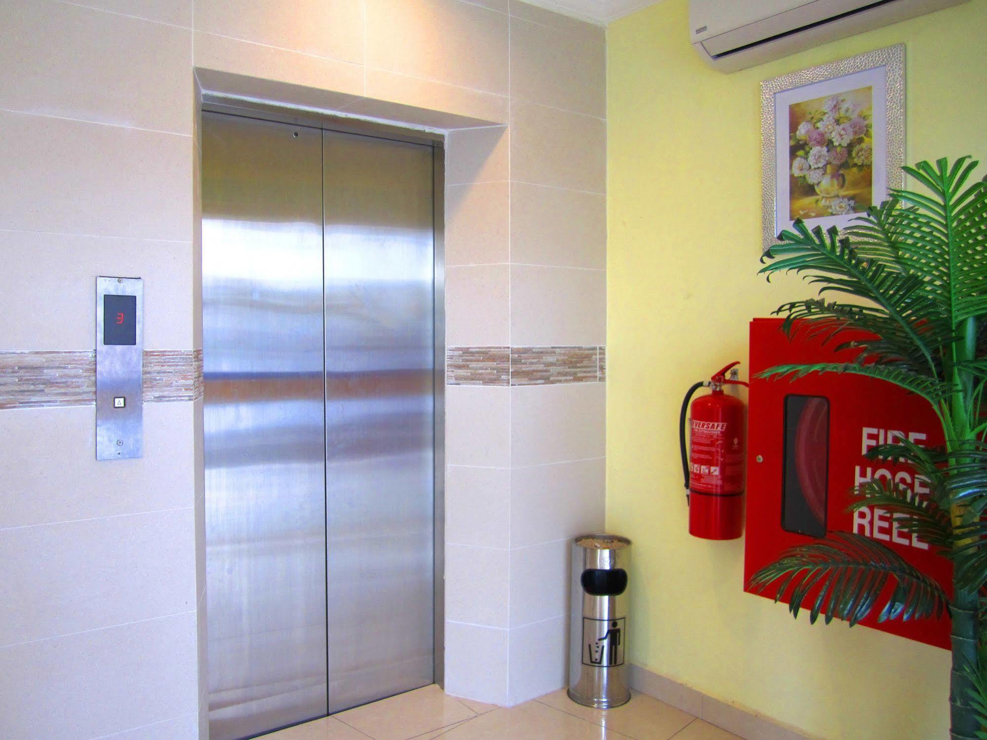 Sun Inns Hotel D'Mind סרי קמבאנגן מראה חיצוני תמונה